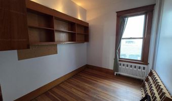 2 Maple Ave, Albany, NY 12208