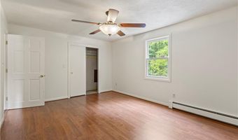 19 Bruce Dr, North Smithfield, RI 02896
