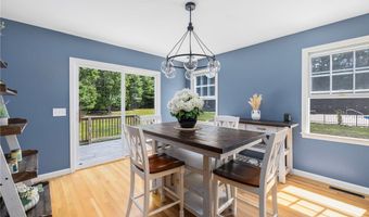 35 Provident Pl, Coventry, RI 02816