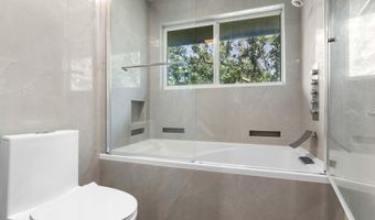 2279 SEMINOLE Rd 11, Atlantic Beach, FL 32233