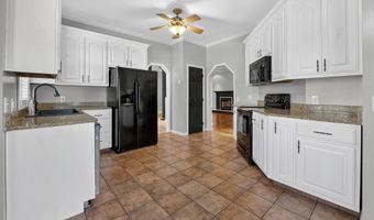 1404 Dan Ave, Albertville, AL 35950