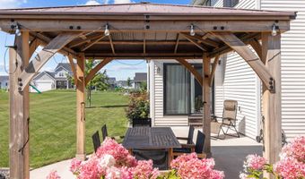 W5553 HOELZEL Way, Appleton, WI 54915