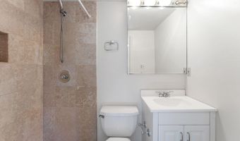 911 S LEE St, Alexandria, VA 22314