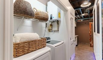 585 White Cir 406, Athens, GA 30605