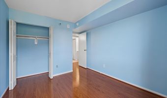 7401 WESTLAKE Ter 607, Bethesda, MD 20817