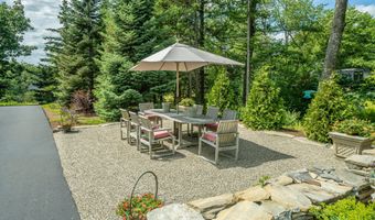 48 Old Searsport Ave, Belfast, ME 04915