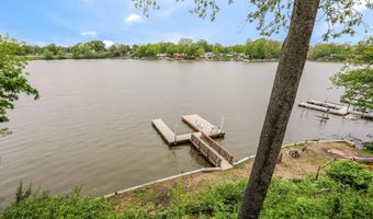 17 Point Ln, Arcadia, IN 46030