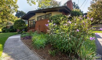 1526 Briarfield Dr, Charlotte, NC 28205