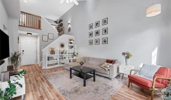 893 S Evanston Cir, Aurora, CO 80012