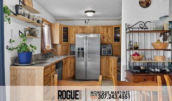 1960 Prairie Ln, Bar Nunn, WY 82601