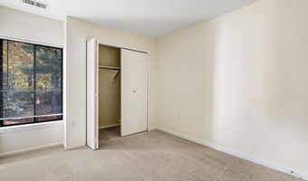 4923 CASIMIR St, Annandale, VA 22003