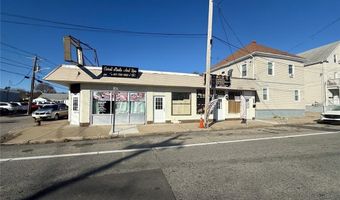 899 Cranston St, Cranston, RI 02920