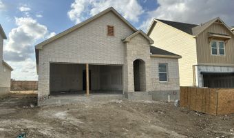 107 Peeps Ct, Adkins, TX 78101