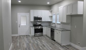 104 S Hubbard St, Alvord, TX 76225