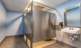 1110 Minot Ave, Auburn, ME 04210