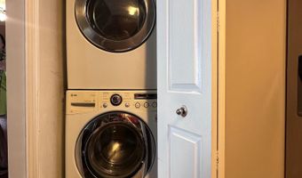 15612 EVERGLADE Ln 401, Bowie, MD 20716