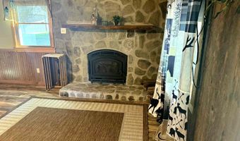 1904 W 19th Ave, Arkdale, WI 54613