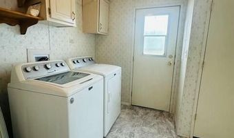 27835 Norris Ave, Bouse, AZ 85325