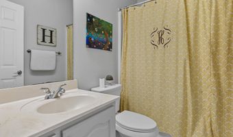 379 Shallowford Dr, Boiling Springs, SC 29316