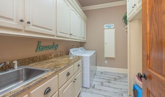 103 Bella Vista Dr, Brandon, MS 39042