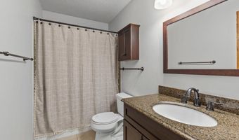 14366 Europa Ave, Apple Valley, MN 55124