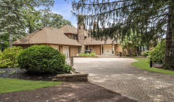 99 Holly Ln, Bayville, NJ 08721