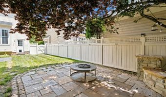 22839 VICKERY PARK Dr, Ashburn, VA 20148