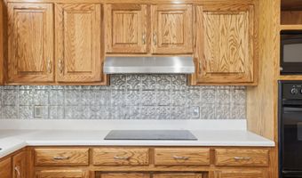 467 Oakmont Rd, Bean Station, TN 37708