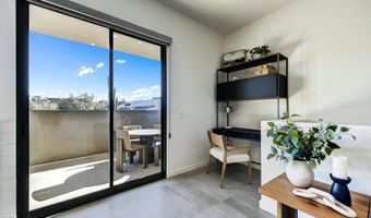 6525 E CAVE CREEK Rd 202, Cave Creek, AZ 85331