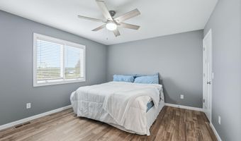 713 Bailey Ct, Angola, IN 46703