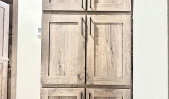 389 Tulip Ln E, Altoona, WI 54720