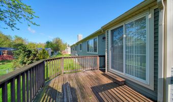 2463 Orient Dr, Adrian, MI 49221