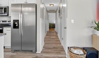 44 Cliff Ave, Cranston, RI 02920
