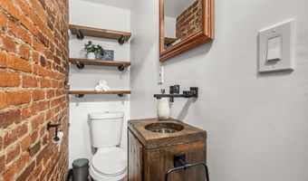124 TODD Pl NE, Washington, DC 20002
