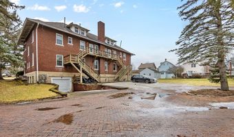 203 Glamorgan St, Alliance, OH 44601