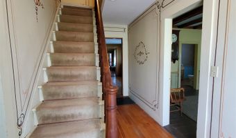 762 McLaren Hill Rd, Barnet, VT 05821