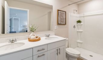 2211 Bugge Dr Plan: Sydney, Adel, IA 50003