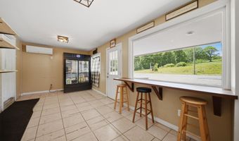 915 Suncook Valley Rd, Alton, NH 03809