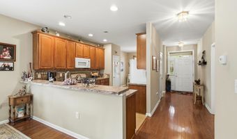 14 Hidden Lake Cir, Barnegat, NJ 08005