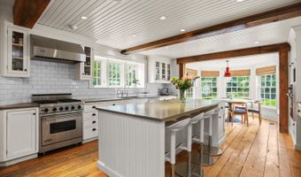 175 Cat Rock Rd, Cos Cob, CT 06807