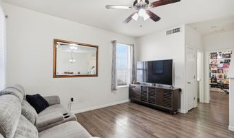42424 N GAVILAN PEAK Pkwy 28102, Anthem, AZ 85086