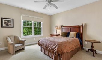 5114 WESSLING Ln, Bethesda, MD 20814