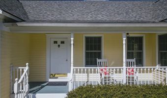 72 McAllister Rd, Bedford, NH 03110