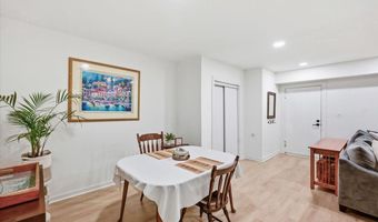 55 SKYHILL Rd 101, Alexandria, VA 22314