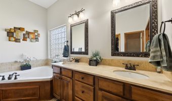 704 W Cornerstone Ct, Andover, KS 67002