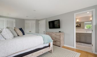1615 S Kaspar Ave, Arlington Heights, IL 60005