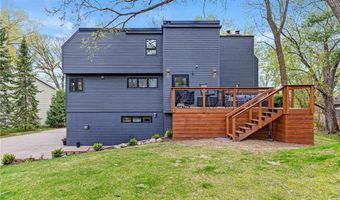 401 River Ln, Anoka, MN 55303