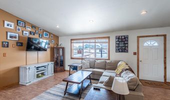 7 S SIOUX Trl, Boulder, WY 82923