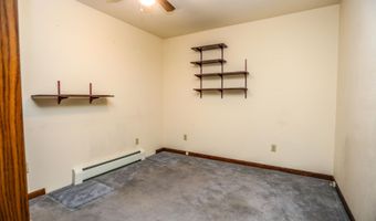 1215 NE 24th Ave, Aberdeen, SD 57401