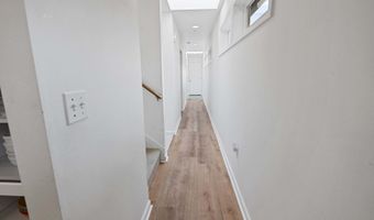 265 23RD St, Astoria, OR 97103